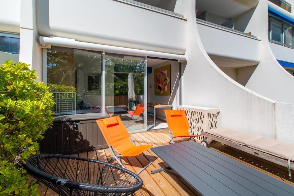 Le Murmure Du Palmier * A 2 Min * Parking Prive * Terrasse *
